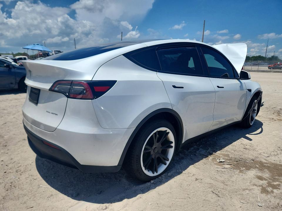 2023 Tesla VIN 7SAYGDEE7PA147079 COPART salvage auction — FRONT END, FL - CERT OF TITLE SLVG REBUILDABLE, sold $11,200 on 2026-07-02 (photo 3)