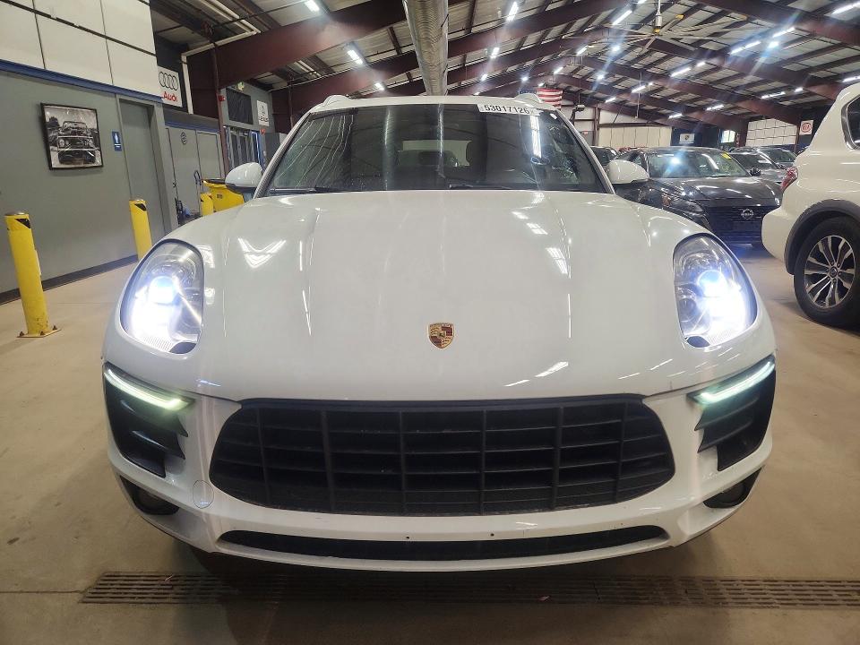 2015 Porsche Macan VIN WP1AB2A57FLB55025 COPART salvage auction — MINOR DENT/SCRATCHES, Pa - Cert Of Title, sold $8,900 on 2026-07-10 (photo 5)