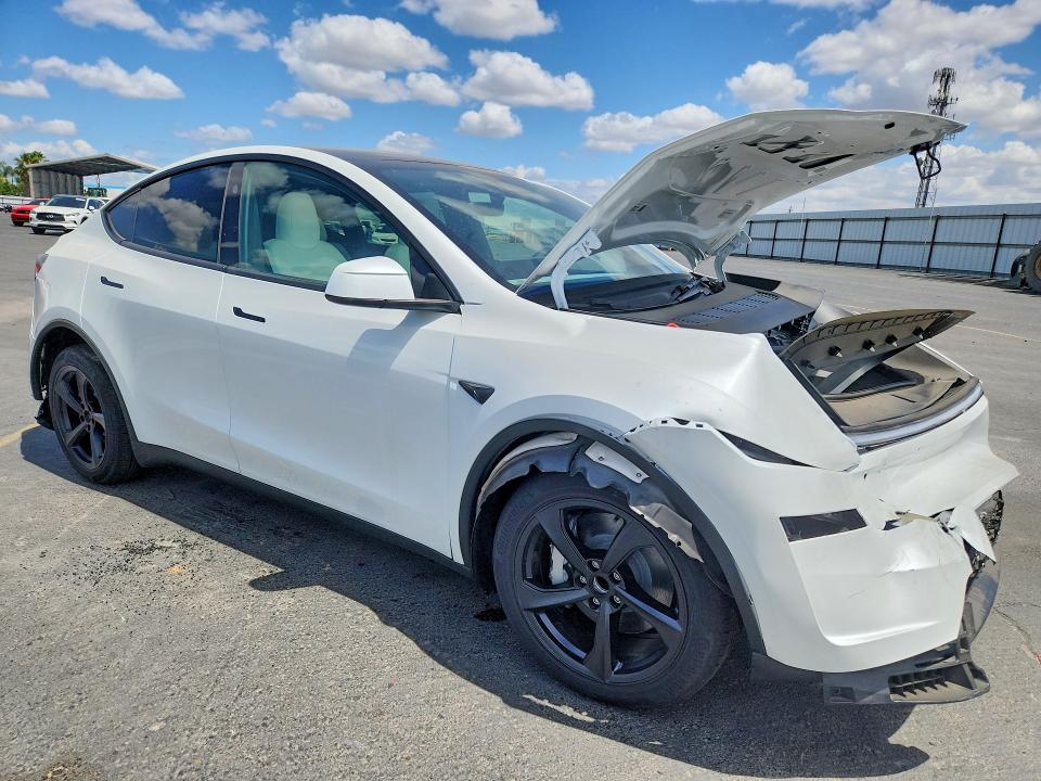 2026 Tesla Model y VIN 7SAYGDED2TF585321 COPART salvage auction — FRONT END, Ca - Salvage Certificate, sold $19,100 on 2026-07-13 (photo 4)