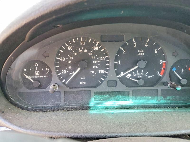 2000 BMW 3er VIN WBAAM5335YEJ40293 COPART salvage auction — FRONT END, Co - Salvage Title, sold $275 on 2026-08-06 (photo 9)