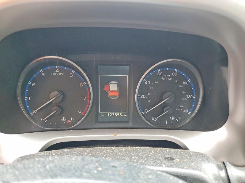 2017 Toyota Rav 4 VIN JTMWFREV5HJ101638 COPART salvage auction — REAR END, Nc - Salvage Certificate Of Title, sold $5,700 on 2026-07-06 (photo 9)