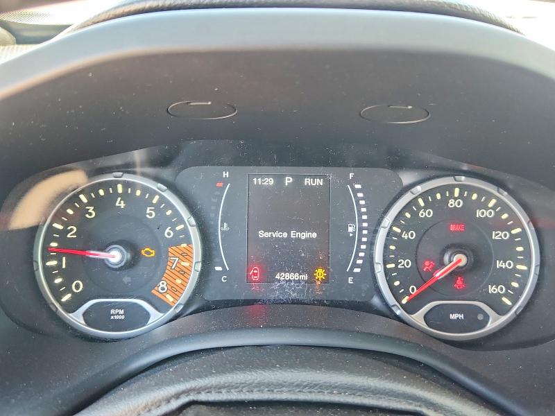 2020 Jeep Renegade VIN ZACNJABBXLPL43160 COPART salvage auction — FRONT END, Tx - Salvage Vehicle Title, sold $2,250 on 2026-07-16 (photo 9)