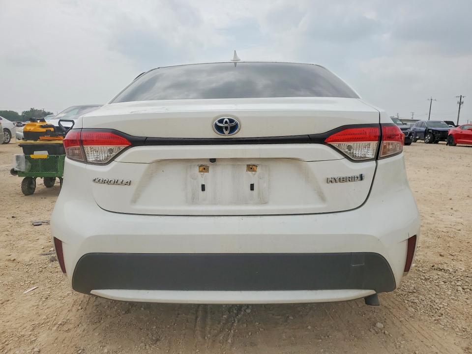 2022 Toyota VIN JTDEAMDE1NJ042887 COPART salvage auction — SIDE, Tx - Salvage Vehicle Title, sold $6,300 on 2026-07-09 (photo 6)