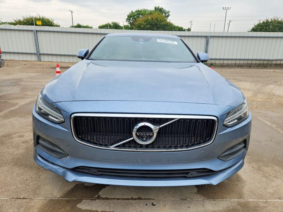 2018 Volvo S90 VIN LVY982MK2JP037592 COPART salvage auction — UNDERCARRIAGE, Tx - Salvage Vehicle Title, sold $3,500 on 2026-07-17 (photo 5)