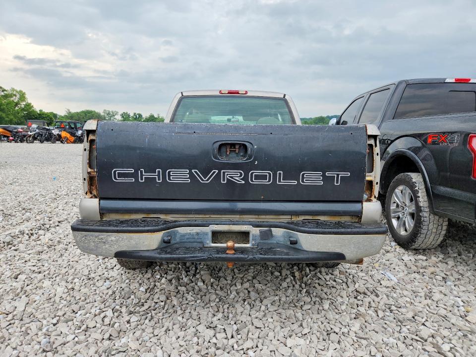 2004 Chevrolet Silverado VIN 2GCEC19V141373981 COPART salvage auction — ALL OVER, Va - Cert Of Title - Salvage, sold $175 on 2026-07-23 (photo 6)