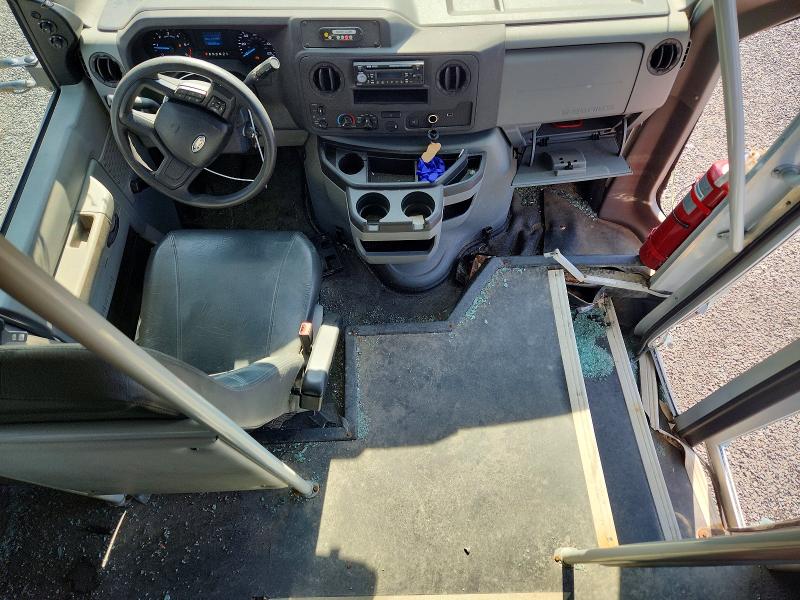 2023 Ford E-450 VIN 1FDFE4FNXPDD37313 COPART salvage auction — SIDE, Nh - Certificate Of Title, sold $5,100 on 2026-07-15 (photo 8)