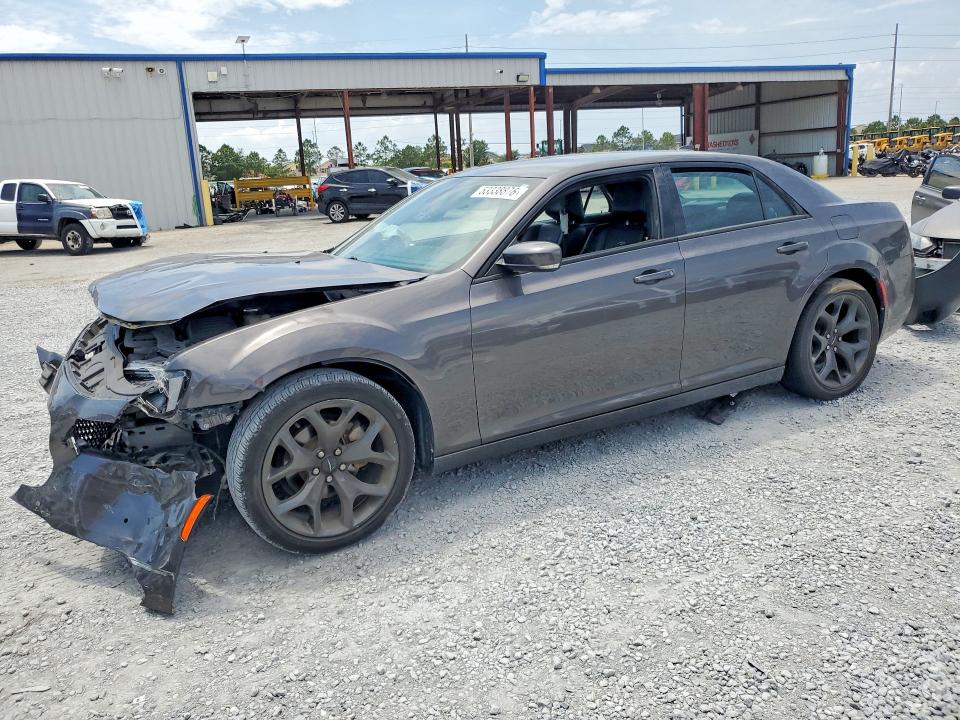 2021 Chrysler 300 VIN 2C3CCABG5MH634317 COPART salvage auction — FRONT END, Fl - Certificate Of Destruction, sold $3,000 on 2026-07-09 (photo 1)