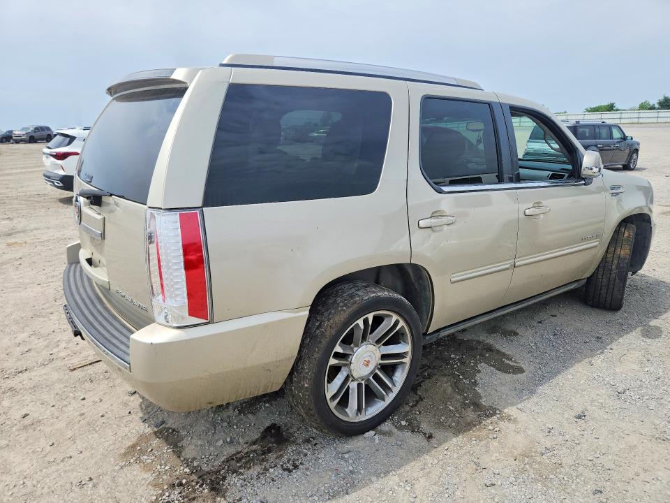2013 Cadillac Escalade VIN 1GYS4CEF9DR176830 COPART salvage auction — WATER/FLOOD, Ky - Cert Of Title-Salvage, sold $1,700 on 2026-07-09 (photo 3)