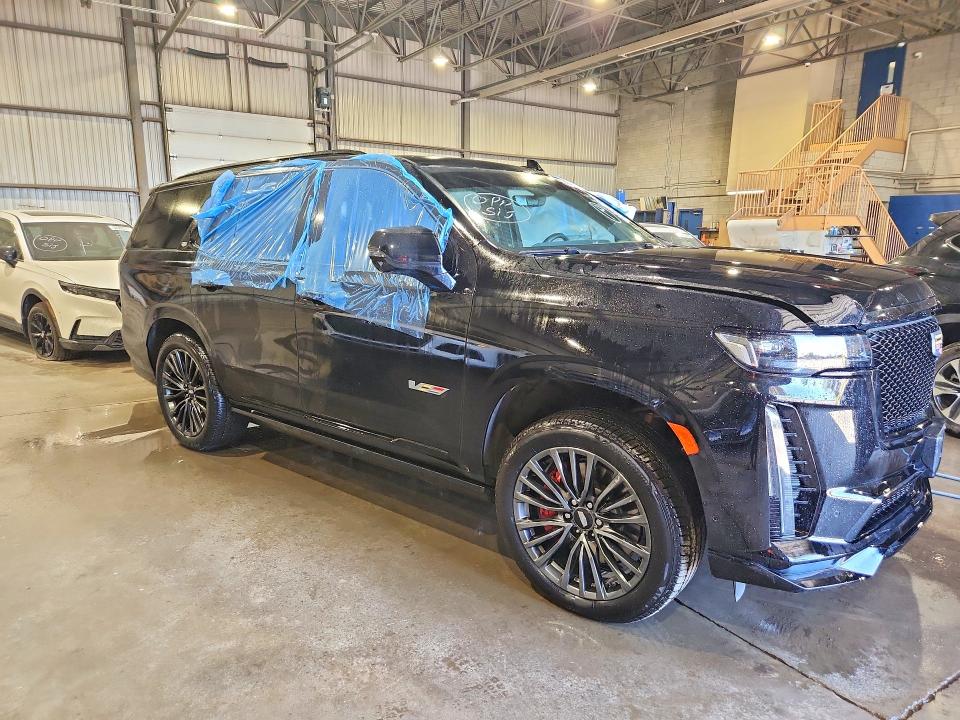 2023 Cadillac Escalade VIN 1GYS4HK99PR499873 COPART salvage auction — VANDALISM, On - Permit No Brand - Unfit, sold $126,000 on 2026-07-03 (photo 4)