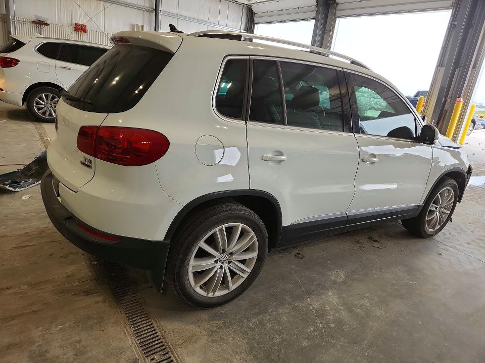 2016 Volkswagen Tiguan VIN WVGBV7AX2GW574875 COPART salvage auction — FRONT END, Ne - Cert Of Title-Salvage, sold $225 on 2026-07-28 (photo 3)
