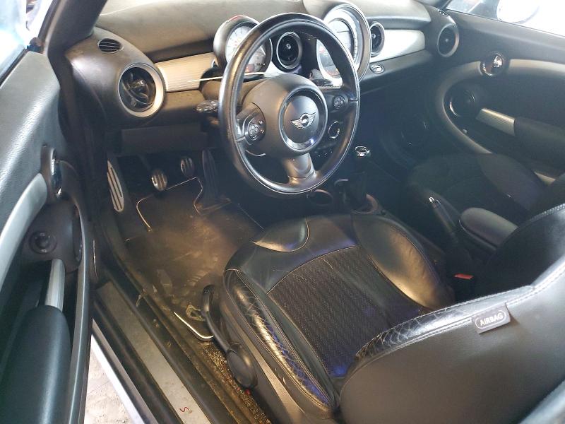 2011 Mini Cooper VIN WMWZG3C52BTY31381 COPART salvage auction — MINOR DENT/SCRATCHES, CA - DIS/DLR/EXP APP FOR DUP CLEAN, sold $125 on 2026-07-16 (photo 8)