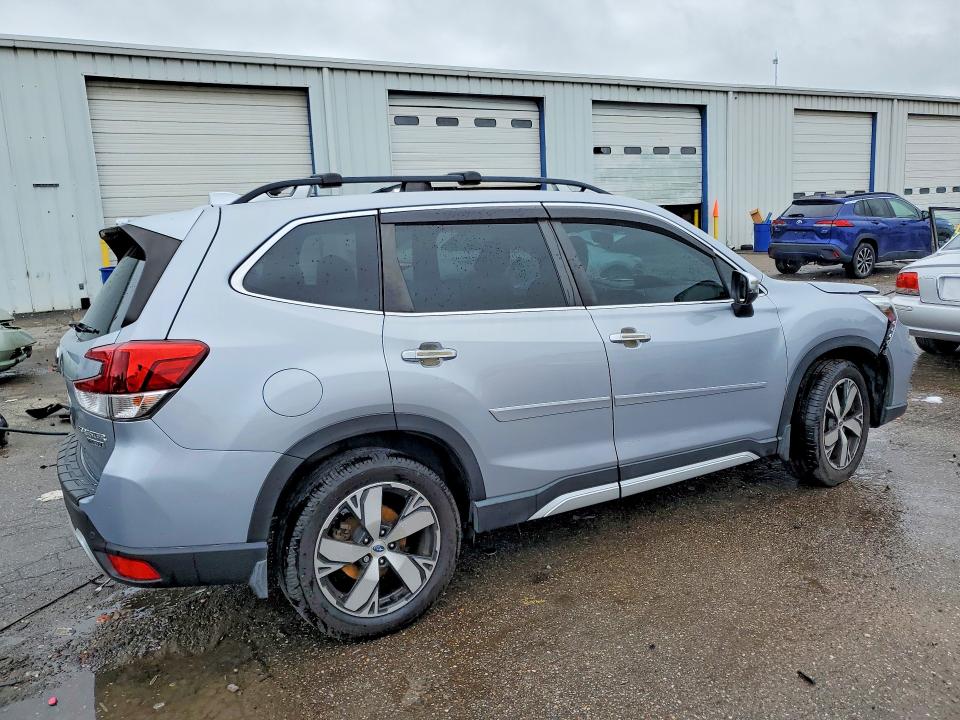 2020 Subaru VIN JF2SKAXC6LH499418 COPART salvage auction — FRONT END, GA - CERT OF TITLE-SALVAGE, sold $2,550 on 2026-07-09 (photo 3)