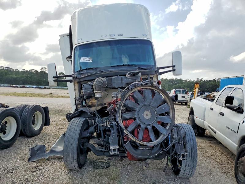 2019 Kenworth T680 VIN 1NKYA38X4KJ243518 COPART salvage auction — FRONT END, TX - SALVAGE VEHICLE TITLE, sold $2,750 on 2026-09-10 (photo 9)