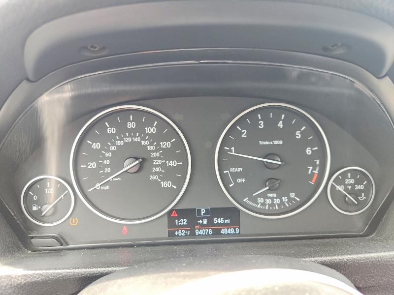 2015 BMW 3er VIN WBA3B1G56FNT63555 COPART salvage auction — FRONT END, Tx - Certificate Of Title, sold $3,150 on 2026-08-28 (photo 9)