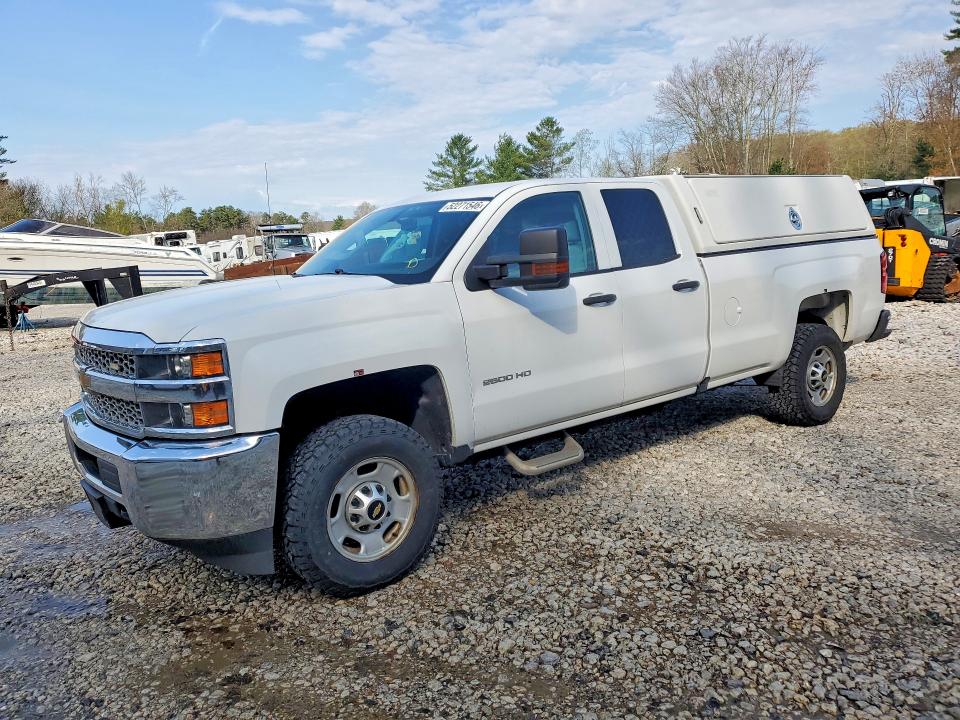 2019 Chevrolet Silverado VIN 2GC2KREG4K1168860 — COPART salvage auction photo