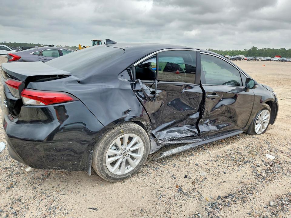 2026 Toyota VIN JTDBCMFE6T3131771 COPART salvage auction — SIDE, TX - SALVAGE VEHICLE TITLE, sold $8,300 on 2026-07-28 (photo 3)