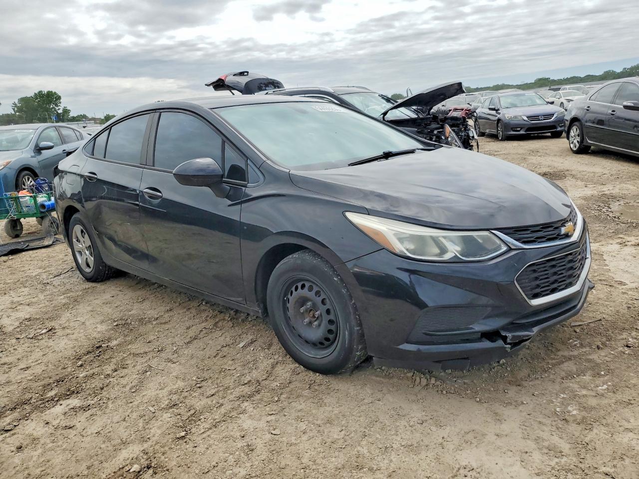 2017 Chevrolet Cruze VIN 1G1BC5SM4H7112910 COPART salvage auction — Rear End, MO - SALVAGE CERTIFICATE OF TITLE, sold $1,300 on 2026-07-09 (photo 4)