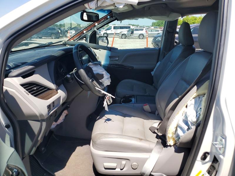 2017 Toyota Sienna VIN 5TDYZ3DC2HS821415 COPART salvage auction — FRONT END, Mo - Salvage Certificate Of Title, sold $3,200 on 2026-07-07 (photo 7)