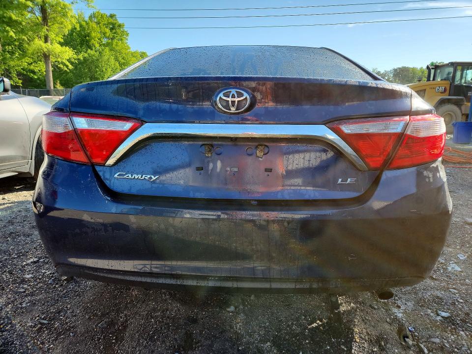 2017 Toyota Camry VIN 4T1BF1FK3HU687383 COPART salvage auction — MINOR DENT/SCRATCHES, Wv - Certificate Of Title, sold $2,700 on 2026-07-09 (photo 6)
