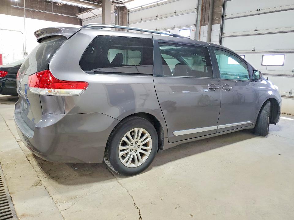 2011 Toyota Sienna VIN 5TDYK3DC7BS166194 COPART salvage auction — FRONT END, Mn - Cert Of Title-Salvage, sold $2,650 on 2026-07-09 (photo 3)