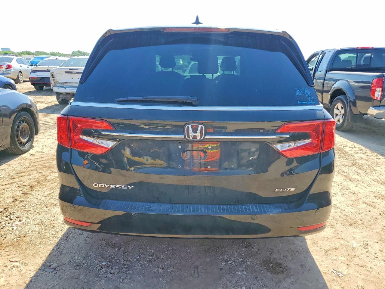 2024 Honda Odyssey VIN 5FNRL6H98RB014084 COPART salvage auction — Hail, TX - SALVAGE VEHICLE TITLE, sold $20,300 on 2026-06-25 (photo 6)