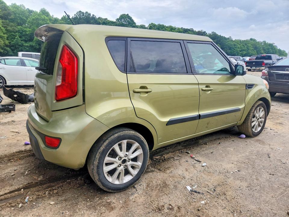 2013 Kia Soul VIN KNDJT2A67D7574974 COPART salvage auction — SIDE, Ga - Cert Of Title-Salvage, sold $400 on 2026-07-31 (photo 3)