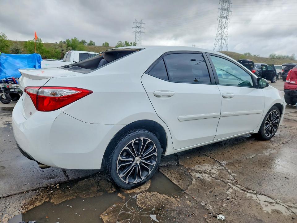2015 Toyota Corolla VIN 5YFBURHE5FP333021 COPART salvage auction — FRONT END, Az - Cert Of Title - Salvage, sold $2,250 on 2026-07-27 (photo 3)