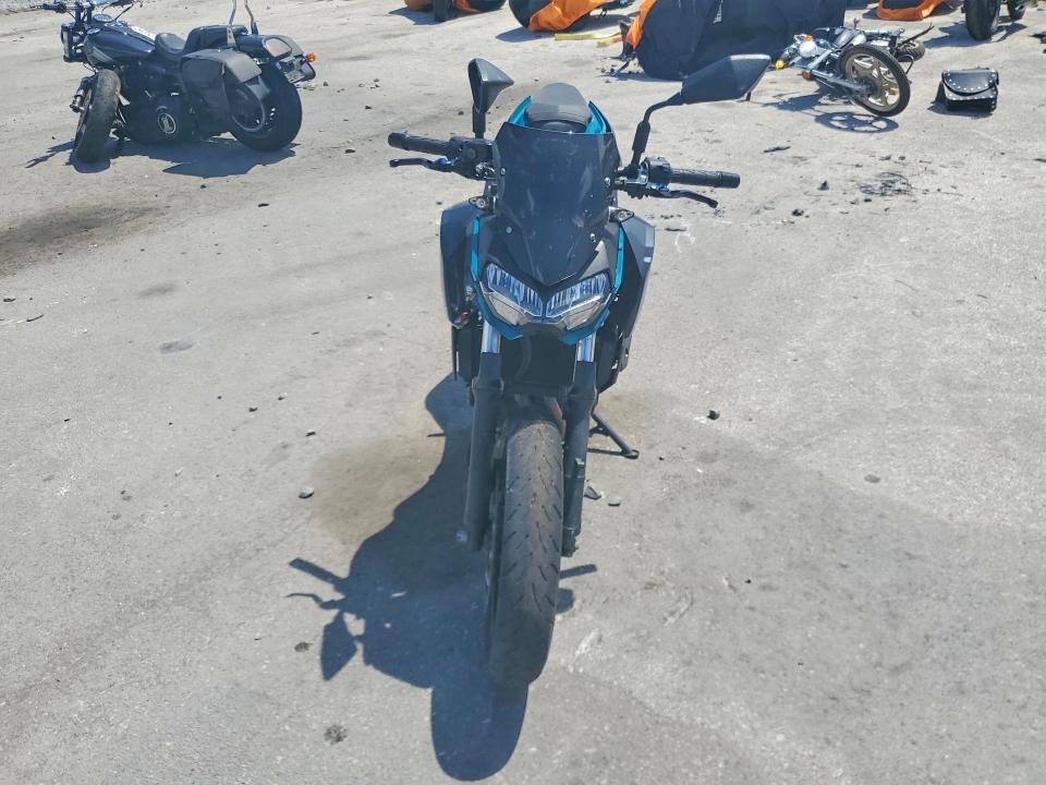 2021 Kawasaki Er VIN JKAERKD18MDAC1132 COPART salvage auction — SIDE, Fl - Certificate Of Destruction, sold $975 on 2026-07-16 (photo 2)