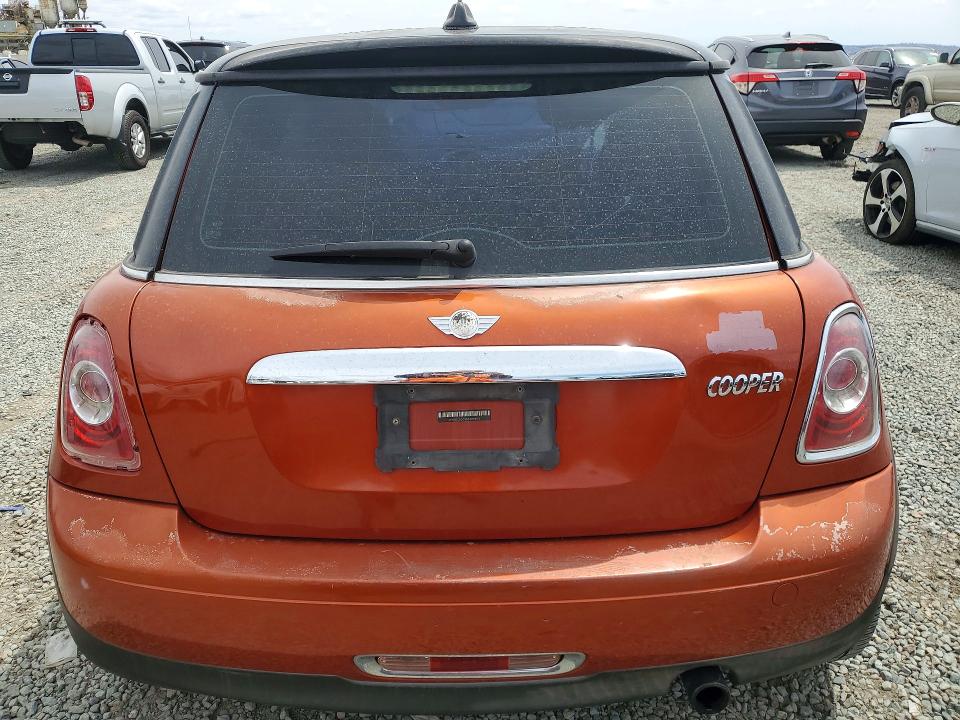 2011 Mini Cooper VIN WMWSU3C58BTX96176 COPART salvage auction — SIDE, CA - SALVAGE CERTIFICATE, sold $300 on 2026-07-28 (photo 6)