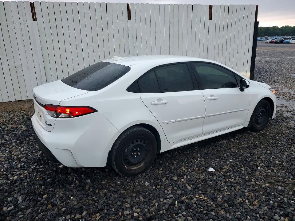 2024 Toyota VIN JTDBCMFE1R3055451 COPART salvage auction — WATER/FLOOD, TN - SALVAGE CERTIFICATE, sold $8,300 on 2026-07-02 (photo 3)