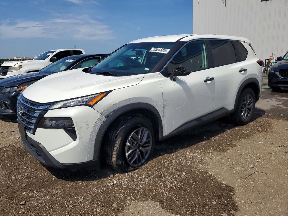 2024 Nissan Rogue sport VIN 5N1BT3AB0RC706524 COPART salvage auction — SIDE, KS - CERTIFICATE OF TITLE (P), sold $11,700 on 2026-07-15 (photo 1)
