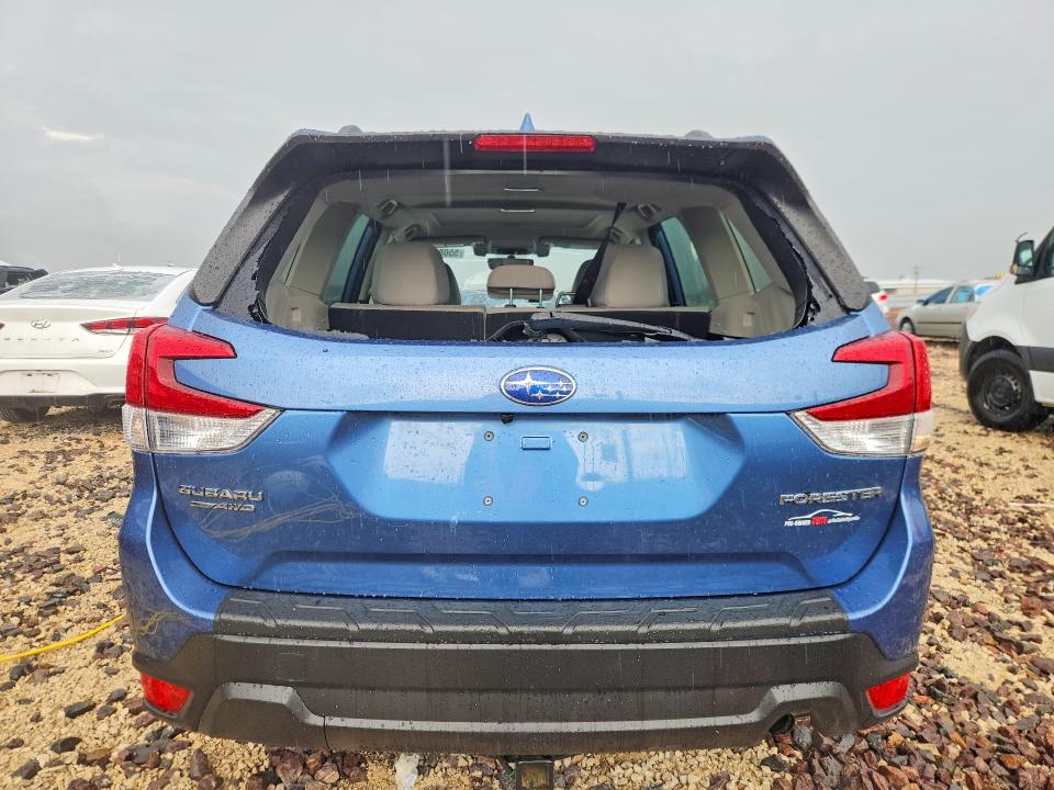 2021 Subaru Forester VIN JF2SKAFC7MH402066 COPART salvage auction — HAIL, Mo - Salvage Certificate Of Title, sold $10,800 on 2026-07-08 (photo 6)