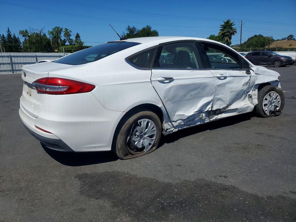 2019 Ford VIN 3FA6P0G70KR216772 COPART salvage auction — FRONT END, Ca - Salvage Certificate, sold $1,050 on 2026-07-02 (photo 3)