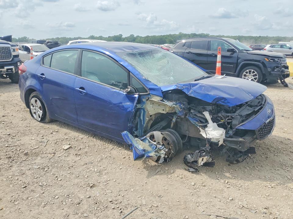 2017 Kia Forte VIN 3KPFK4A71HE037911 COPART salvage auction — FRONT END, Ks - Cert Of Title-Salvage, sold $600 on 2026-07-09 (photo 4)
