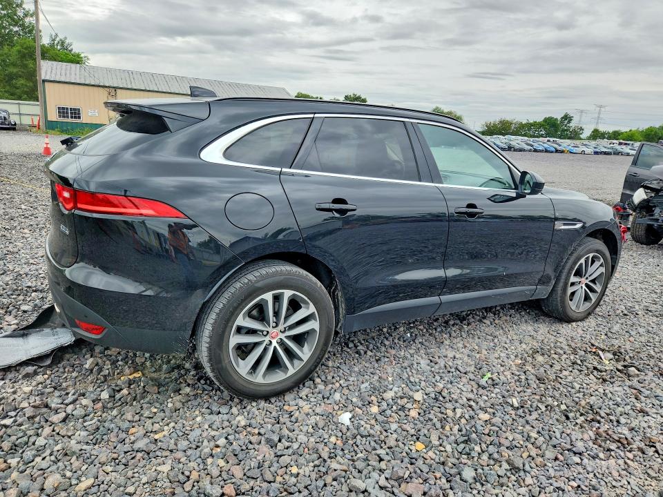 2017 Jaguar F-pace VIN SADCK2BV0HA070846 COPART salvage auction — FRONT END, Il - Salvage Certificate, sold $5,500 on 2026-08-03 (photo 3)