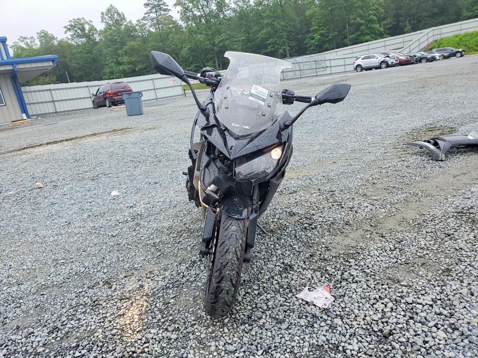 2015 Kawasaki VIN JKAZXCM14FA005657 COPART salvage auction — FRONT END, Nc - Salvage Certificate Of Title, sold $100 on 2026-07-02 (photo 2)