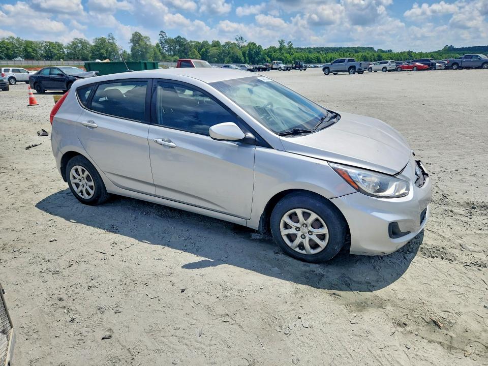 2013 Hyundai Accent VIN KMHCT5AE3DU109865 COPART salvage auction — FRONT END, Sc - Cert Of Title-Salvage, sold $750 on 2026-07-15 (photo 4)