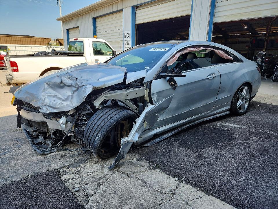 2011 Mercedes-benz E-klasse VIN WDDKJ7CB2BF070035 COPART salvage auction — FRONT END, Oh - Cert Of Title-Salvage, sold $325 on 2026-07-31 (photo 1)