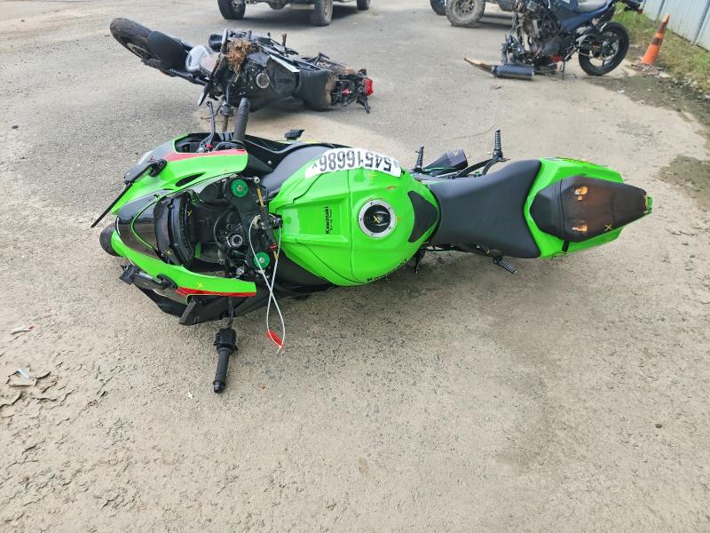 2019 Kawasaki Zx VIN JKBZXVE1XKA001354 COPART salvage auction — ROLLOVER, LA - CERT OF TITLE-SALVAGE, sold $275 on 2026-07-30 (photo 3)