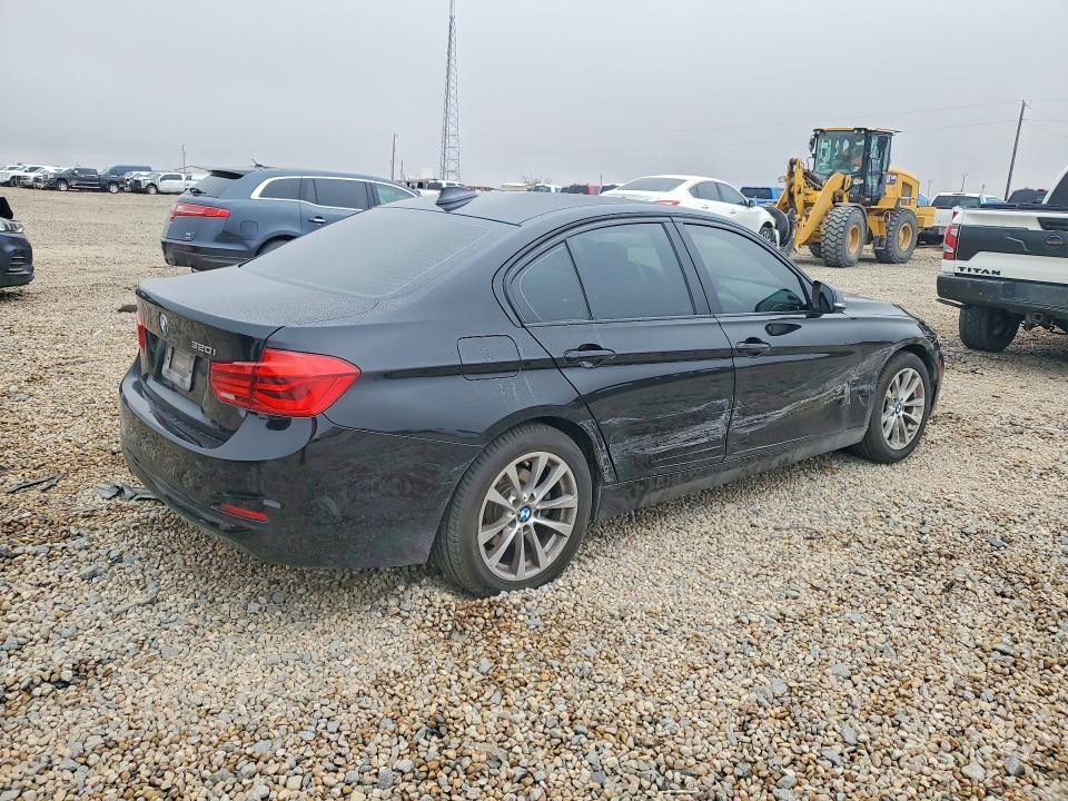 2016 BMW 3er VIN WBA8E1G55GNU10802 COPART salvage auction — SIDE, Tx - Salvage Vehicle Title, sold $2,100 on 2026-08-13 (photo 3)