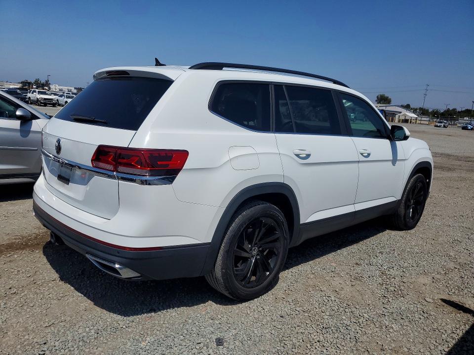 2022 Volkswagen VIN 1V2WR2CA7NC538568 COPART salvage auction — REAR END, CA - SALVAGE CERTIFICATE, sold $8,200 on 2026-07-02 (photo 3)