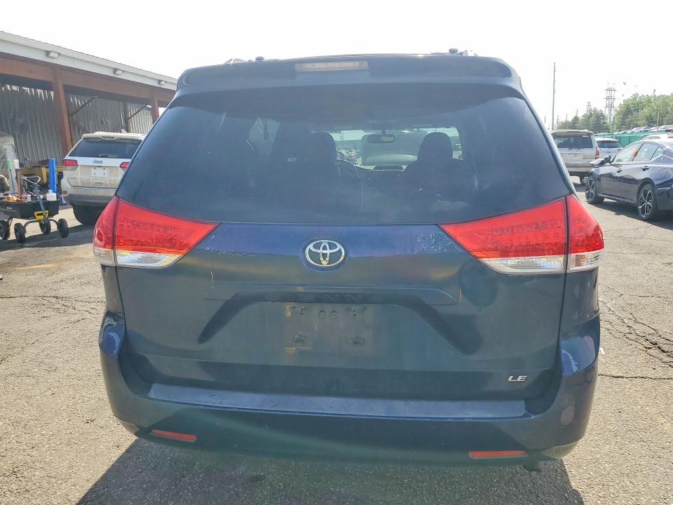 2012 Toyota Sienna VIN 5TDKK3DC1CS273121 COPART salvage auction — FRONT END, Co - Public - Salvage Title, sold $1,950 on 2026-07-16 (photo 6)