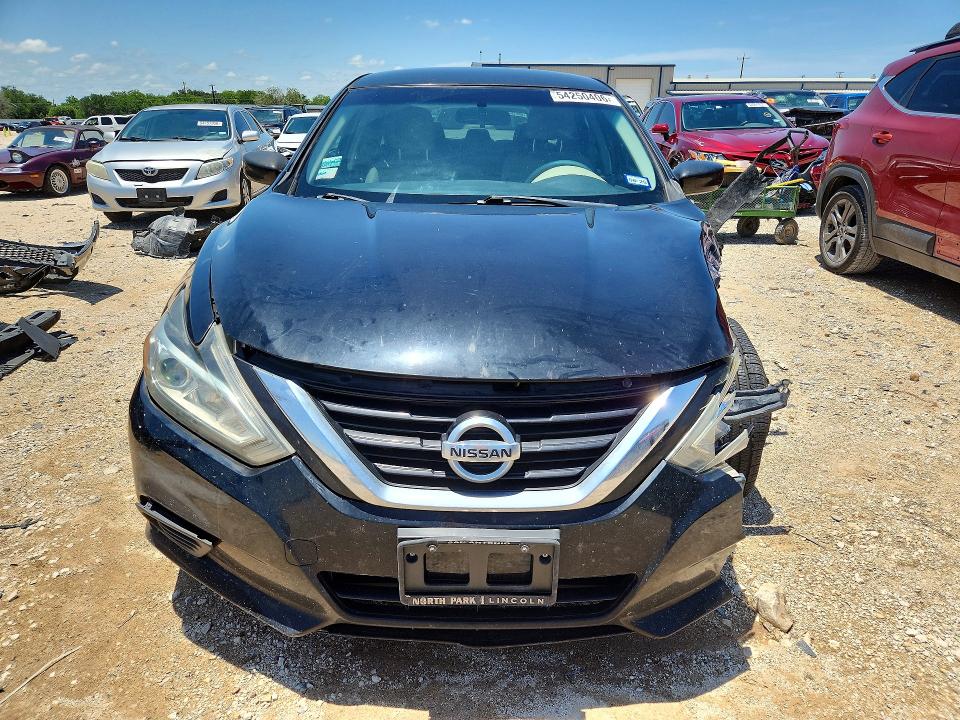 2017 Nissan Altima VIN 1N4AL3APXHC242576 COPART salvage auction — SIDE, Tx - Salvage Vehicle Title, sold $825 on 2026-07-09 (photo 5)