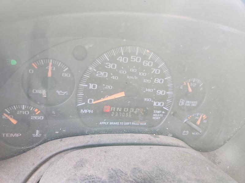 2001 Gmc Savana VIN 1GDJG31R211211822 COPART salvage auction — FRONT END, Il - Salvage Certificate, sold $175 on 2026-07-08 (photo 9)