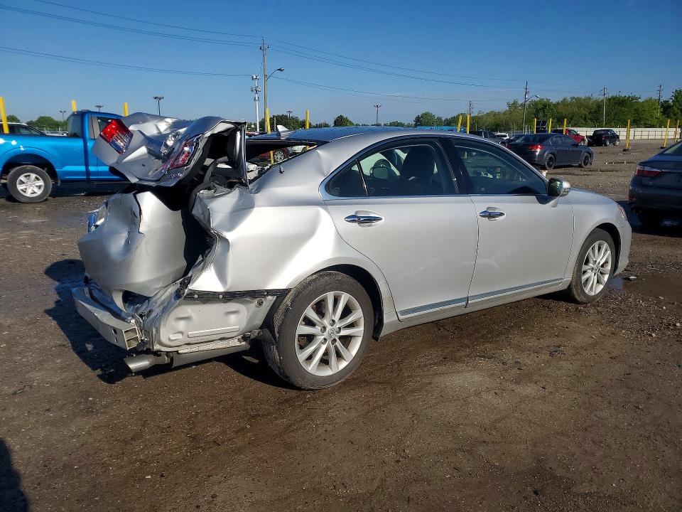 2011 Lexus ES VIN JTHBK1EG4B2465501 COPART salvage auction — REAR END, In - Cert Of Title-Salvage Title, sold $725 on 2026-07-24 (photo 3)