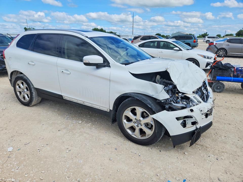 2012 Volvo Xc60 VIN YV4952DL1C2329952 COPART salvage auction — FRONT END, Tx - Salvage Vehicle Title, sold $275 on 2026-07-16 (photo 4)