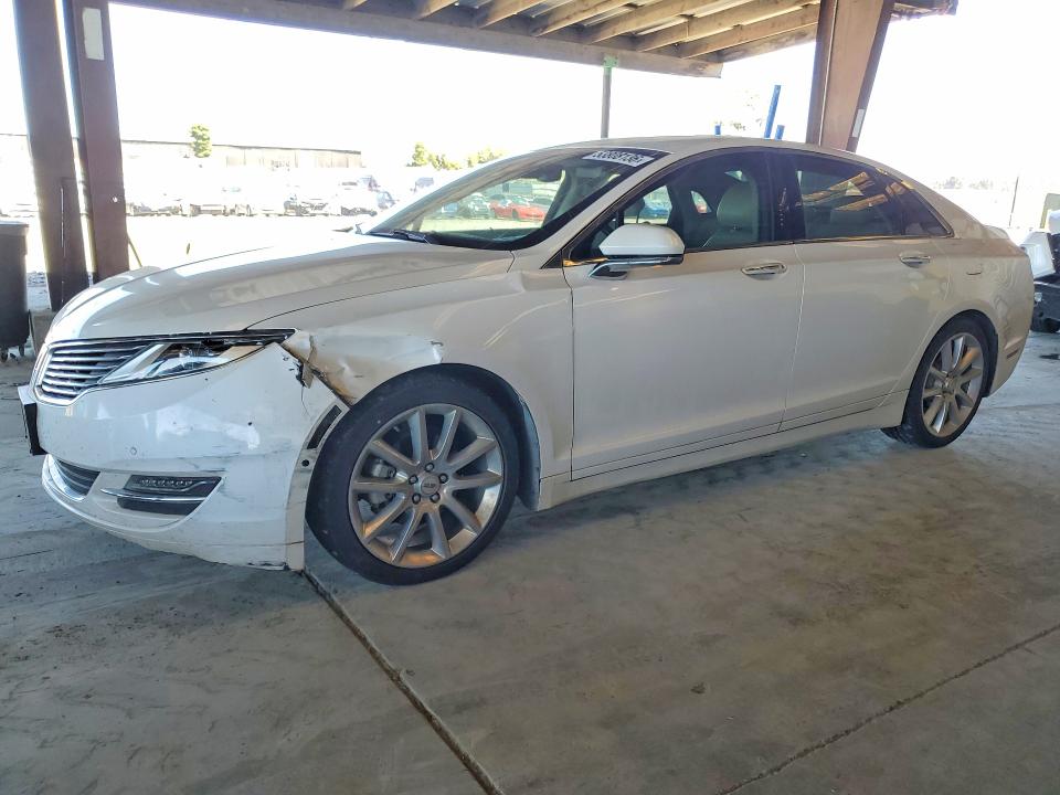 2015 Lincoln Mkz VIN 3LN6L2LU5FR612680 COPART salvage auction — FRONT END, Ca - Salvage Certificate, sold $450 on 2026-07-30 (photo 1)