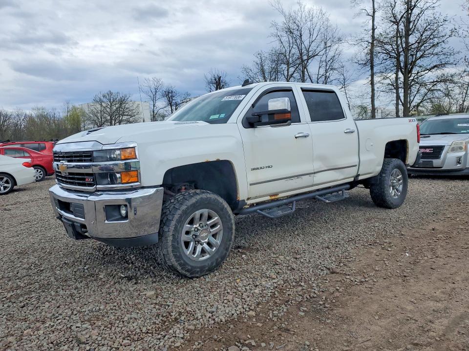 2017 Chevrolet Silverado 3500 VIN 1GC4K0CY8HF185789 — COPART salvage auction photo