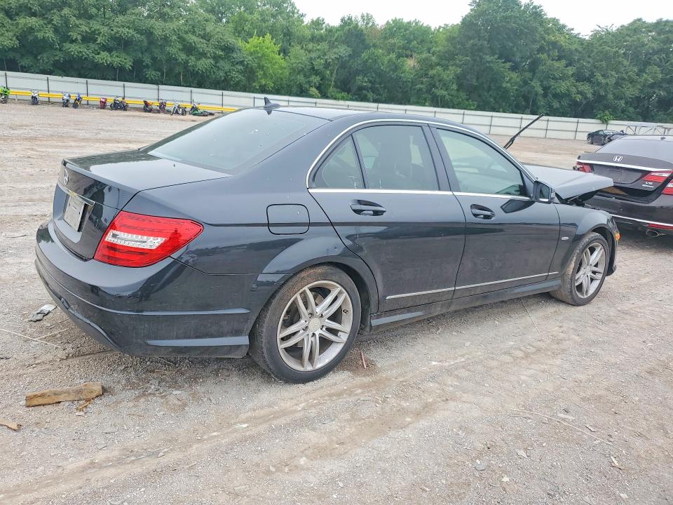2012 Mercedes-benz C-klasse VIN WDDGF4HB8CA636454 COPART salvage auction — FRONT END, Ok - Cert Of Title-Salvage, sold $475 on 2026-08-18 (photo 3)