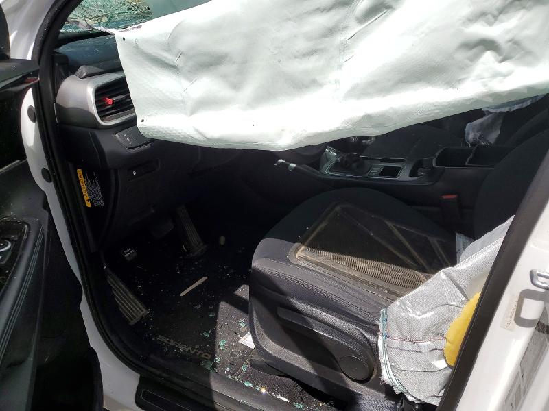 2017 Kia Sorento VIN 5XYPGDA59HG197347 COPART salvage auction — ROLLOVER, Ut - Salvage Certificate, sold $925 on 2026-07-27 (photo 7)